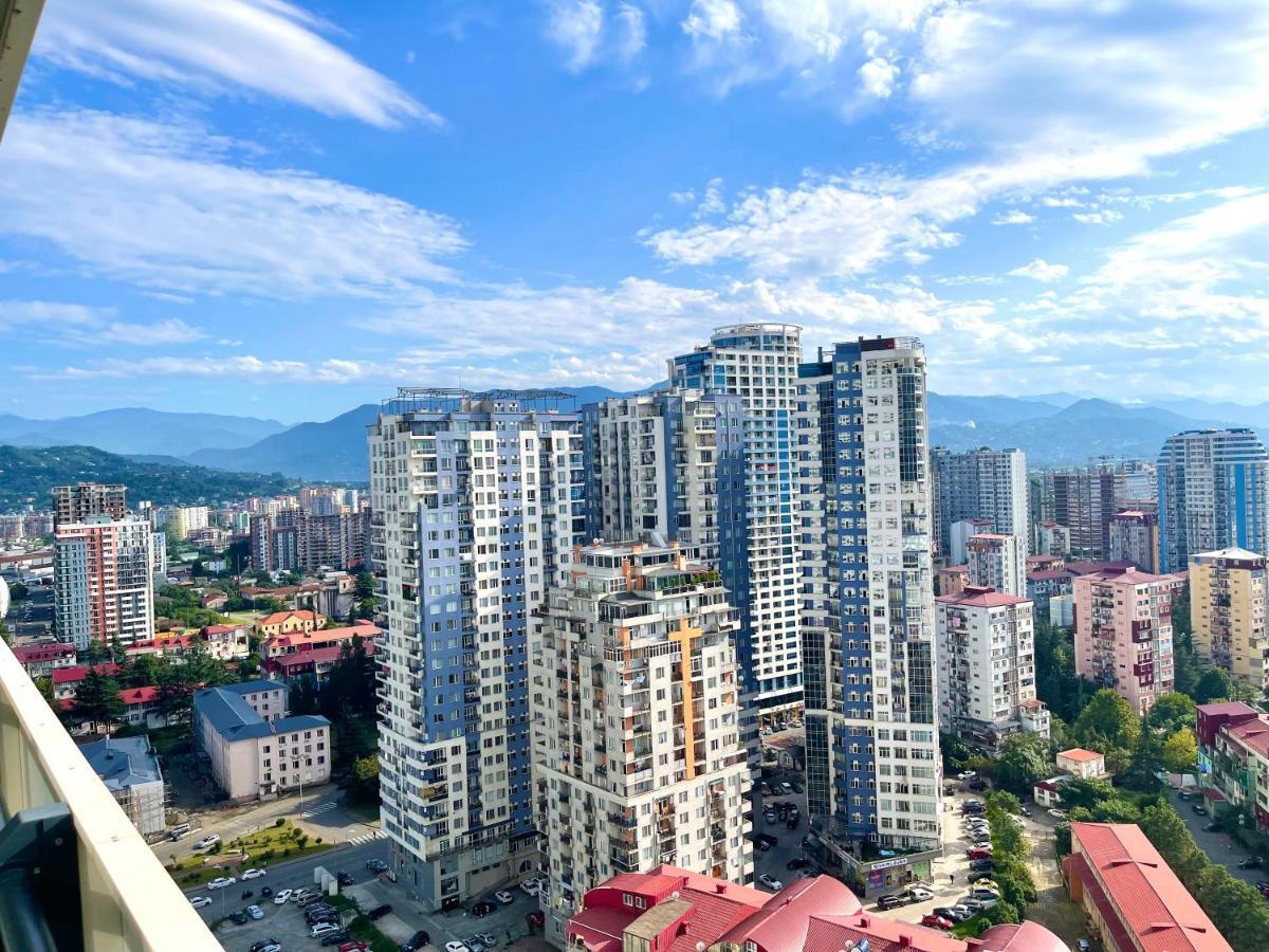 Hellobatumi Aparthotel Kültér fotó