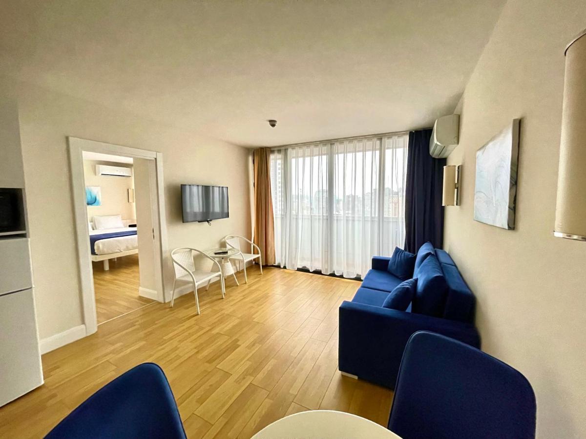 Hellobatumi Aparthotel Kültér fotó