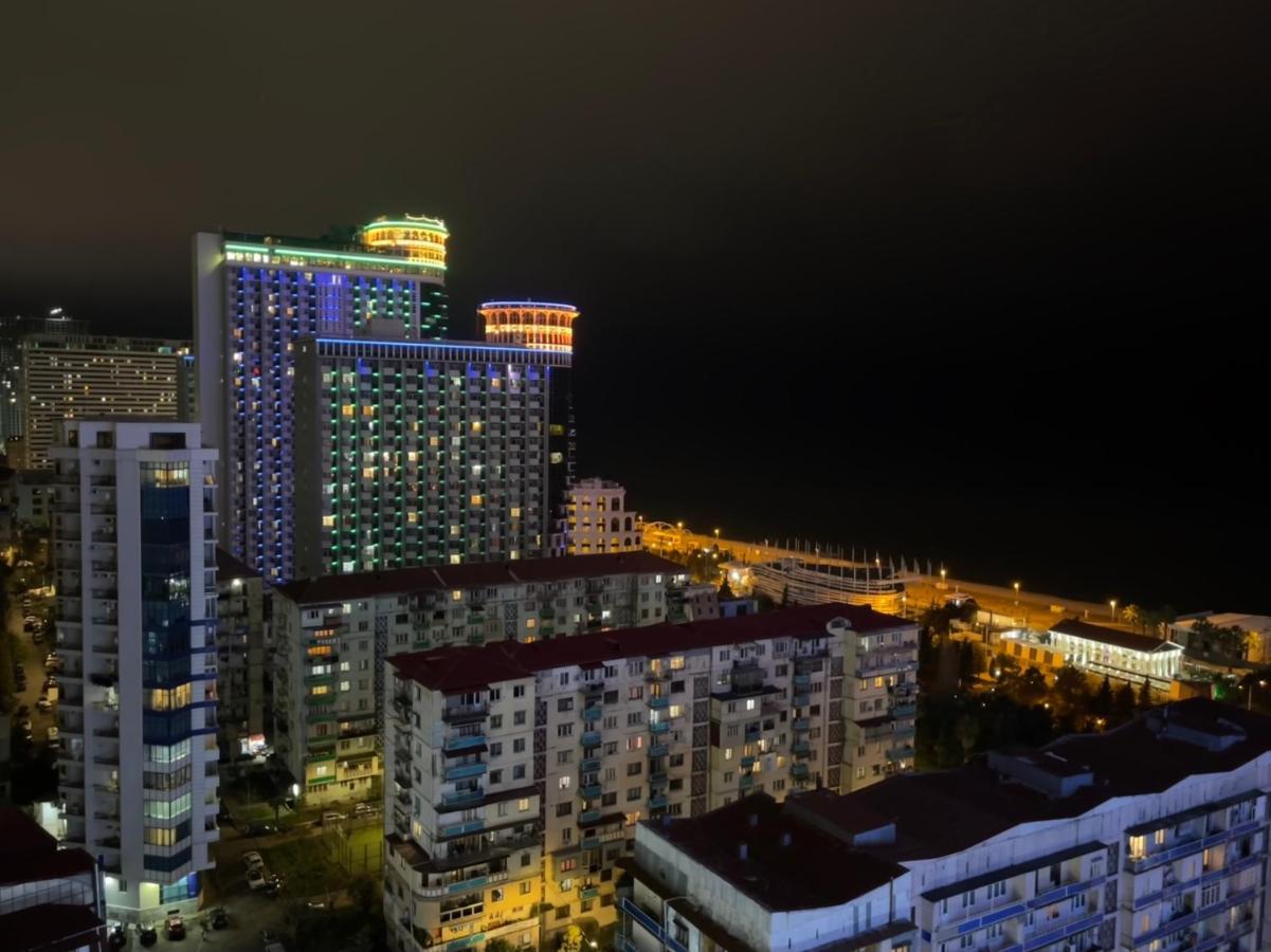Hellobatumi Aparthotel Kültér fotó