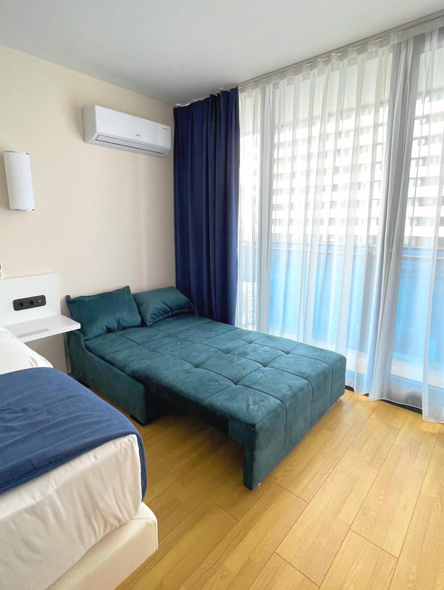 Hellobatumi Aparthotel Kültér fotó